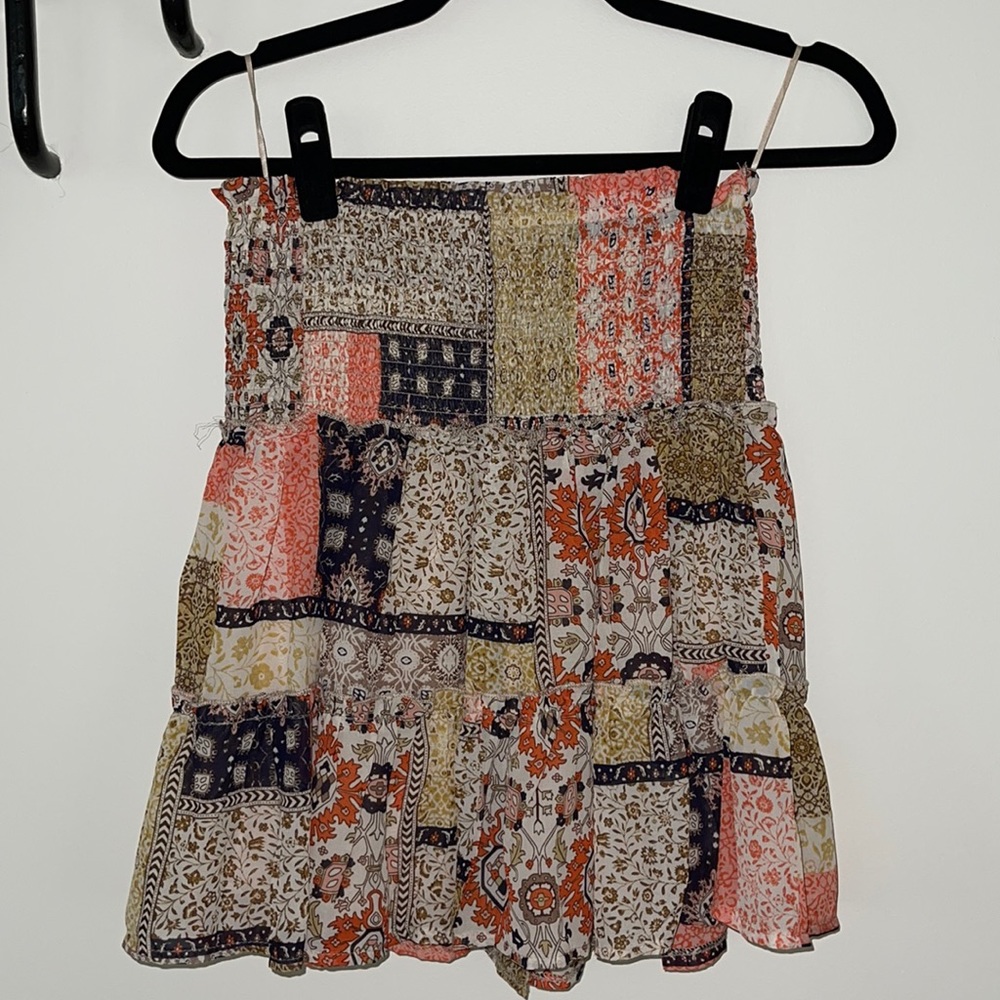 SKYLAR AND MADISON Patterned Skirt Size L